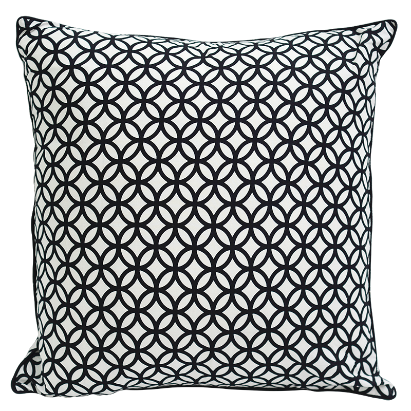 Cushion Cover | Rings Black & White (medium-large) 50cm/20"