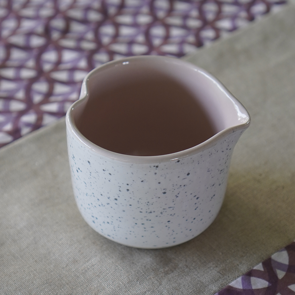 Ceramic Valentines Pourer | Eggshell