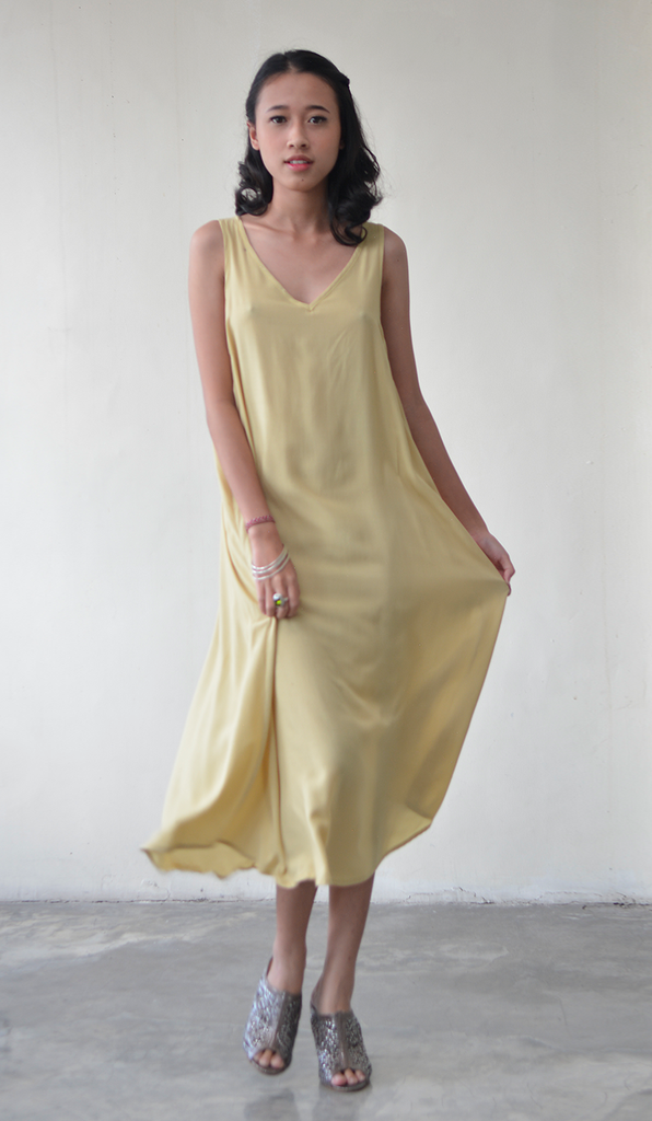 Semi-Swing Slip Dress EcoDeluxe | Natural Mango - SALE